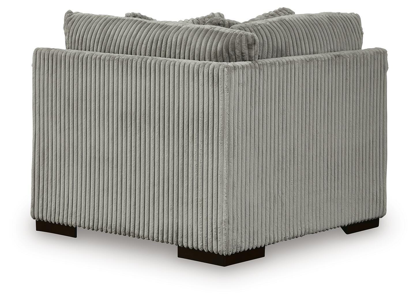 Lindyn Sectional with Chaise