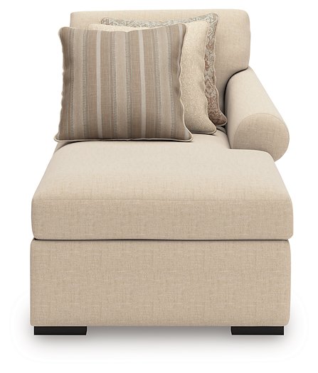 LadyMae Sectional with Chaise - Furniture 4 Less Outlet (Salinas,CA)