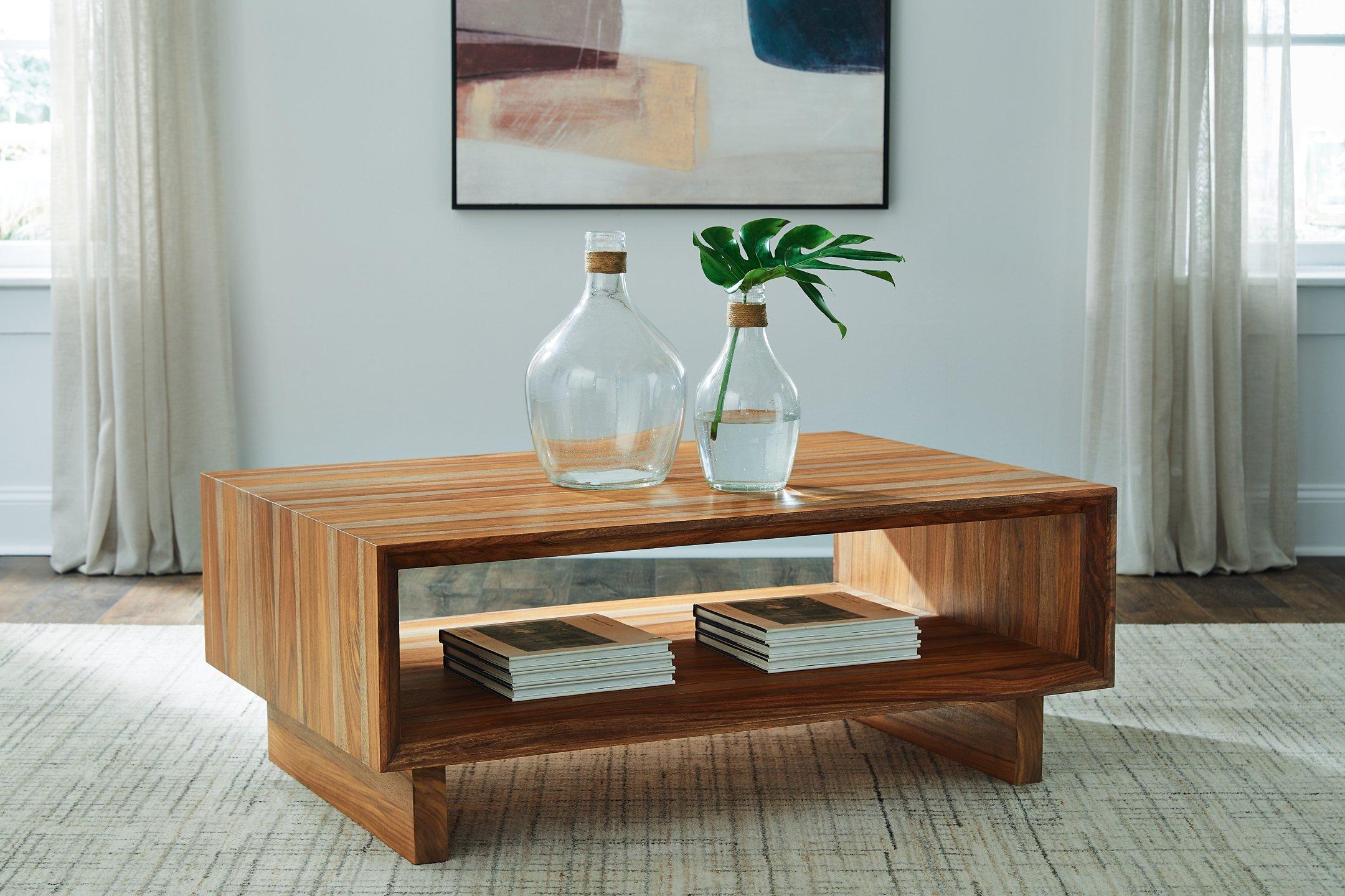 Dressonni Coffee Table - Furniture 4 Less Outlet (Salinas,CA)