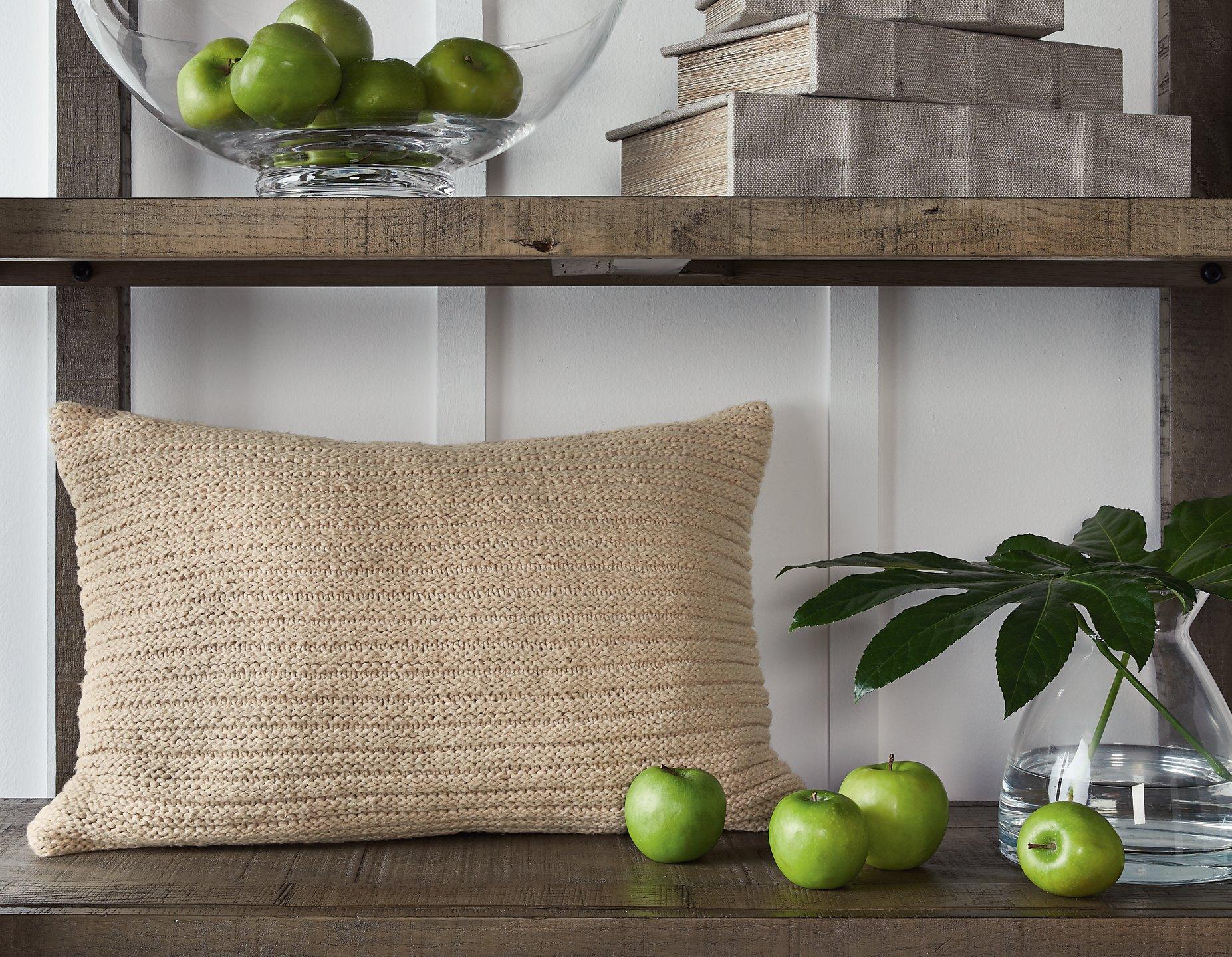 Abreyah Pillow - Furniture 4 Less Outlet (Salinas,CA)