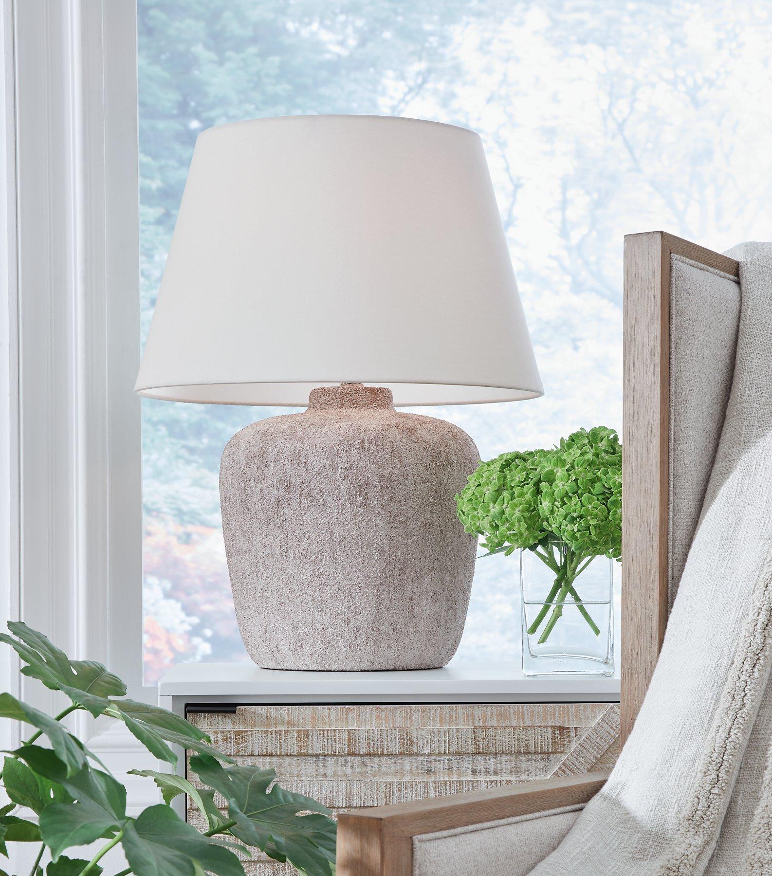 Danry Table Lamp - Furniture 4 Less Outlet (Salinas,CA)