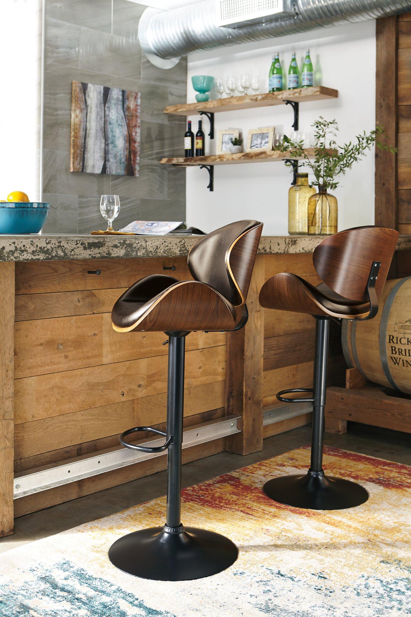 Bellatier Adjustable Height Bar Stool - Furniture 4 Less Outlet (Salinas,CA)