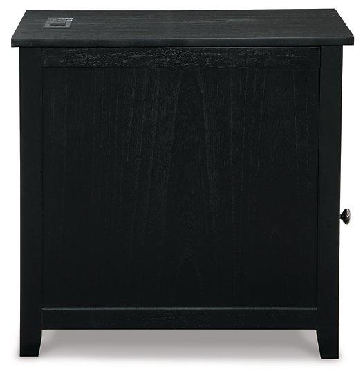 Treytown Chairside End Table - Furniture 4 Less Outlet (Salinas,CA)