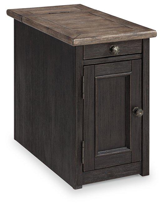 Tyler Creek End Table Set - Furniture 4 Less Outlet (Salinas,CA)
