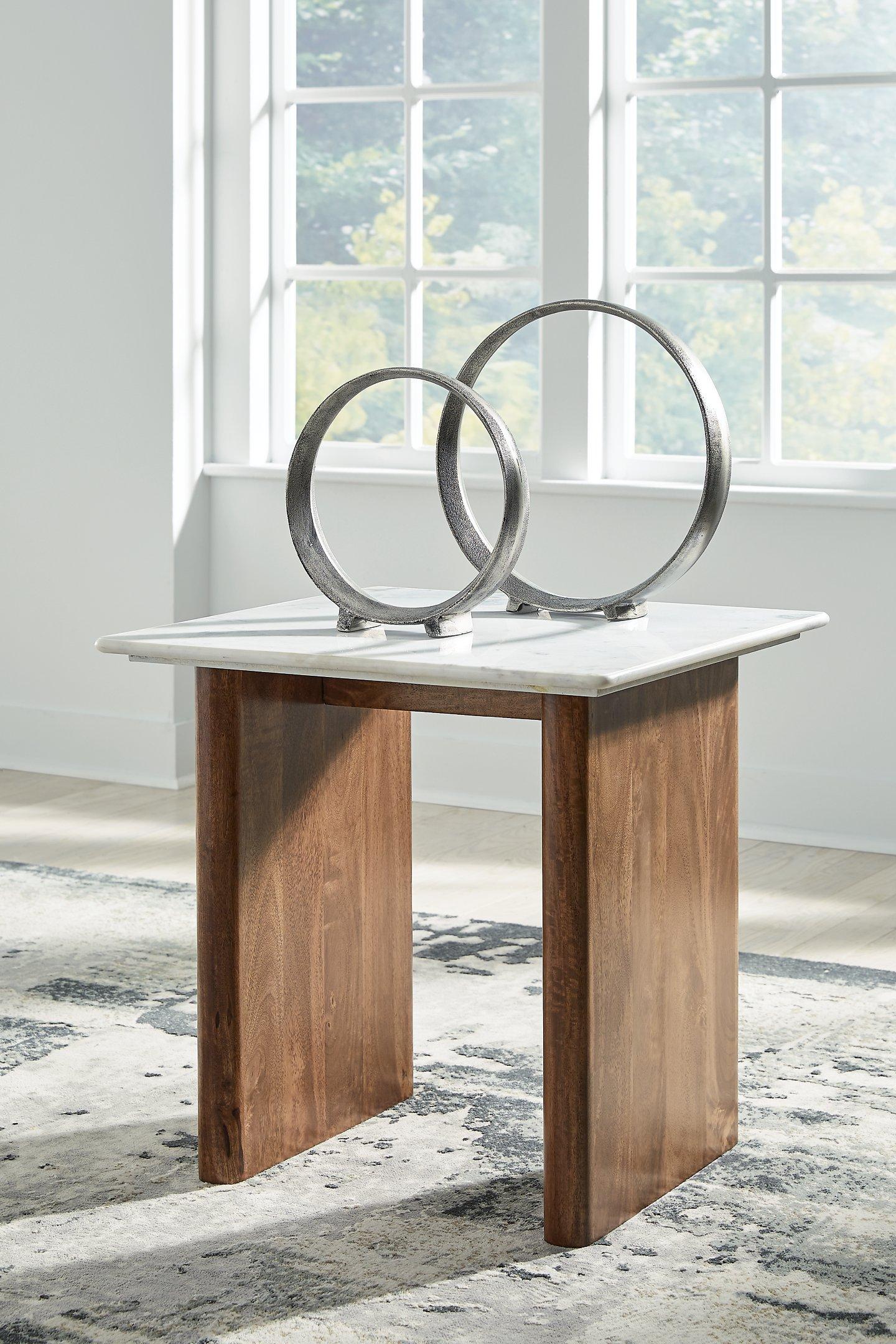 Isanti End Table - Furniture 4 Less Outlet (Salinas,CA)