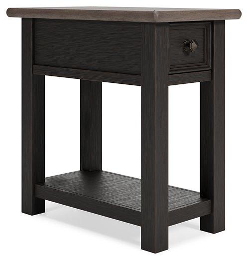 Tyler Creek End Table Set - Furniture 4 Less Outlet (Salinas,CA)