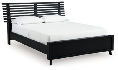 Danziar Slat Bed - Furniture 4 Less Outlet (Salinas,CA)