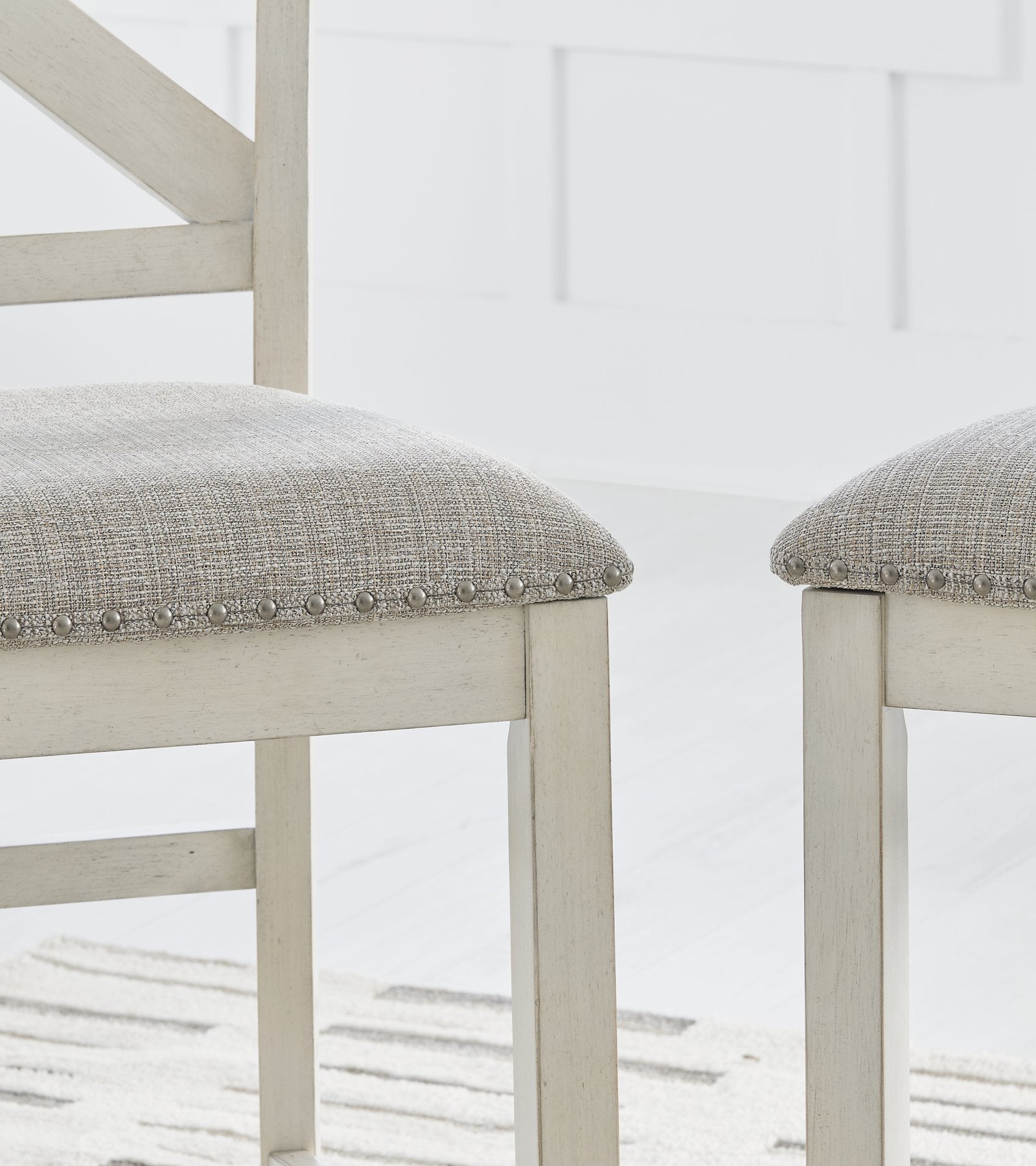 Robbinsdale Dining Package - Furniture 4 Less Outlet (Salinas,CA)