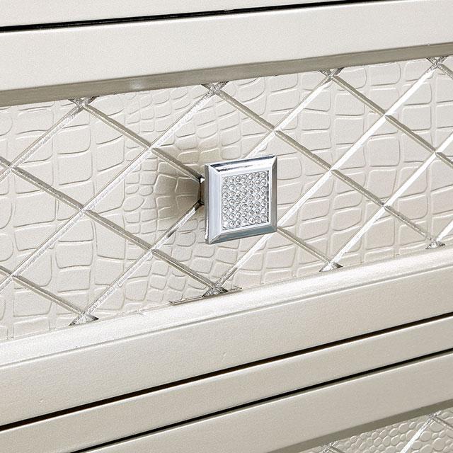 ADELINA Server - Furniture 4 Less Outlet (Salinas,CA)