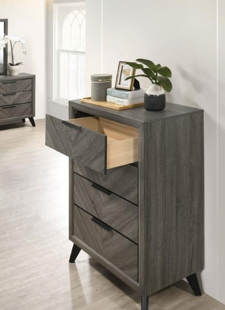VAGAN Chest - Furniture 4 Less Outlet (Salinas,CA)
