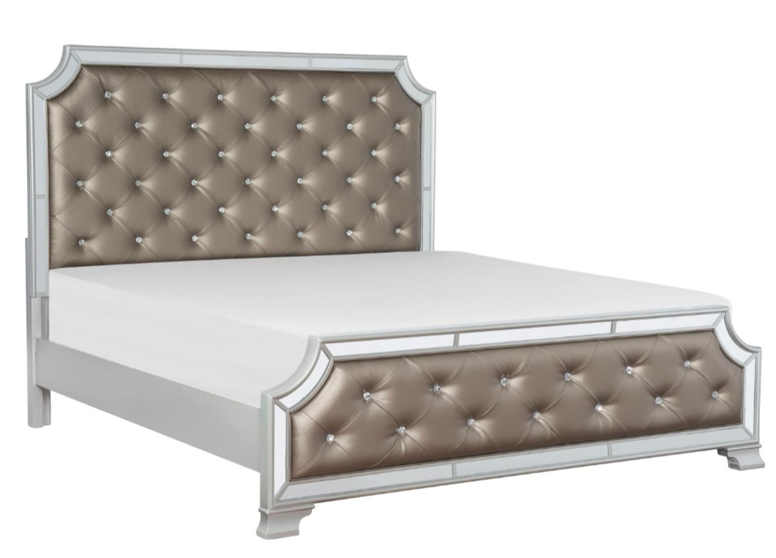 Avondale Queen Upholstered Panel Bed in Silver 1646-1