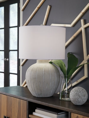 Calbert Table Lamp - Furniture 4 Less Outlet (Salinas,CA)