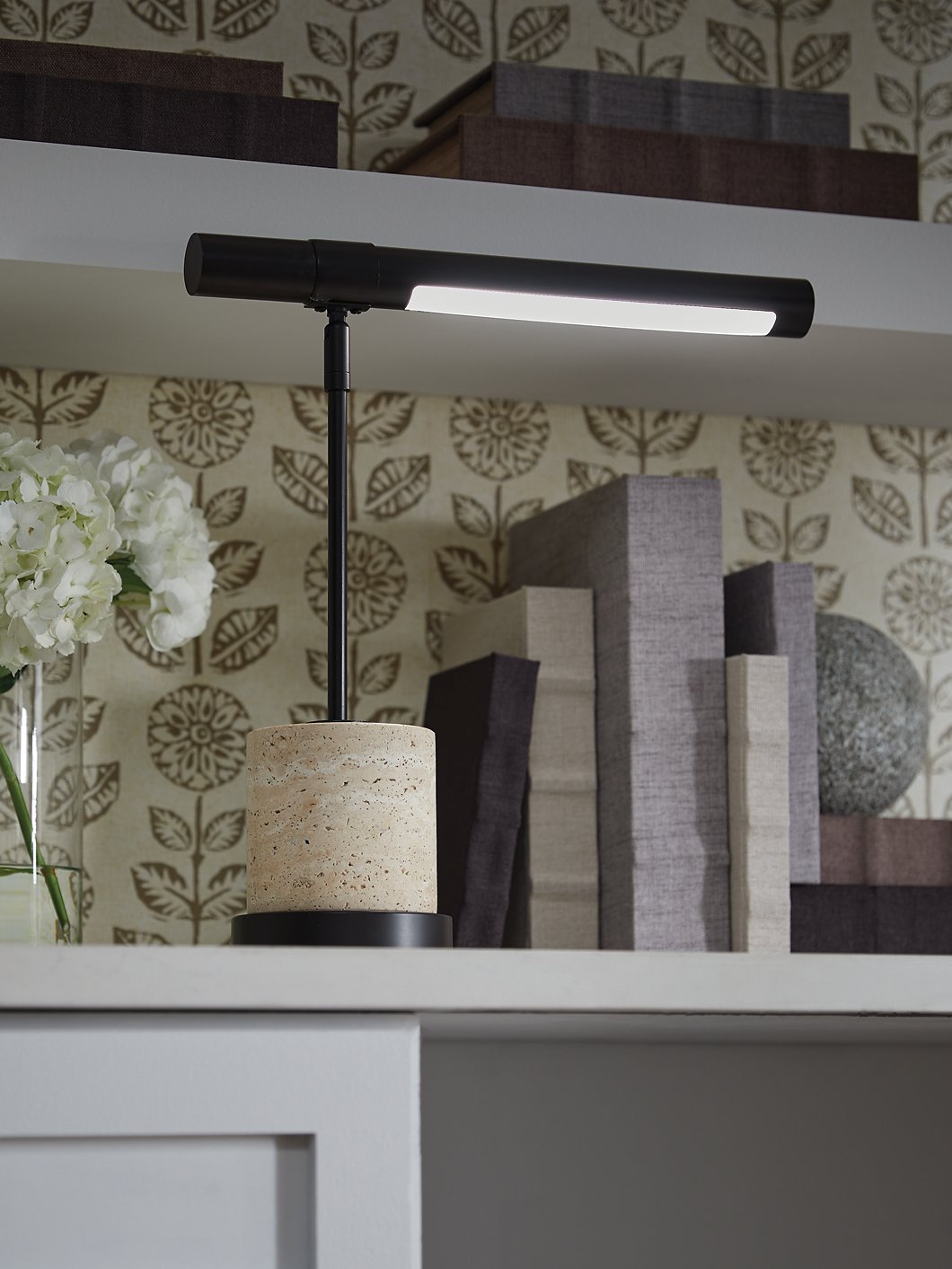 Vinmour Desk Lamp - Furniture 4 Less Outlet (Salinas,CA)