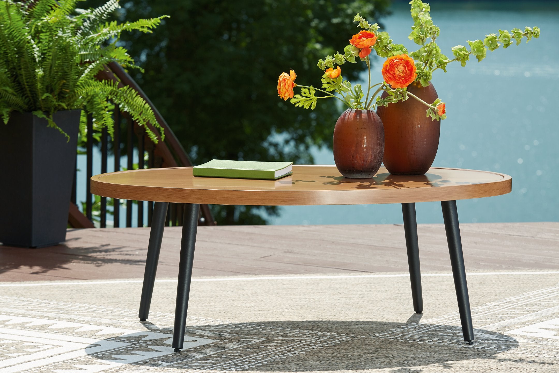 Horizon Hall Outdoor Coffee Table - Furniture 4 Less Outlet (Salinas,CA)
