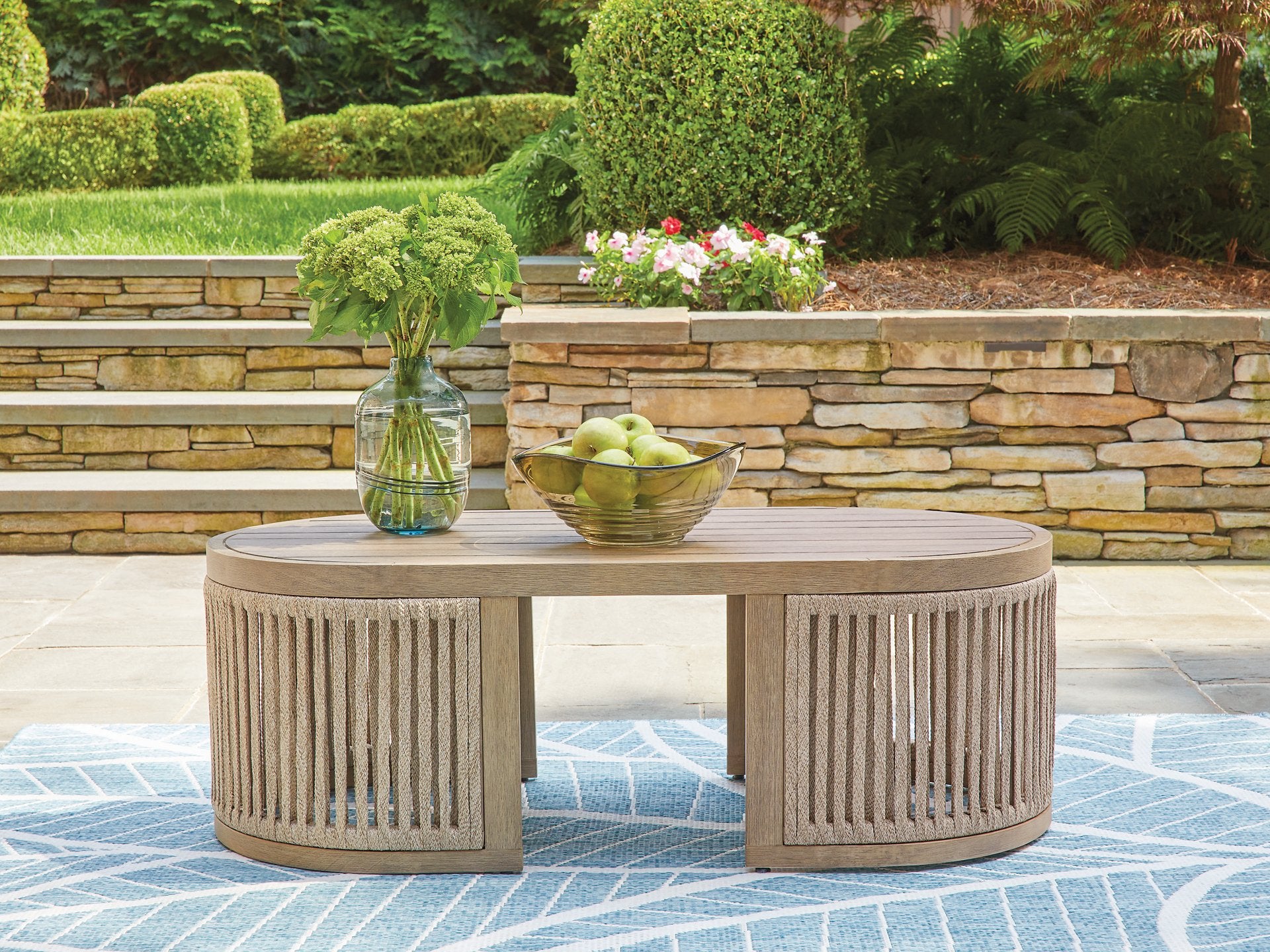 Serena Shores Outdoor Coffee Table - Furniture 4 Less Outlet (Salinas,CA)