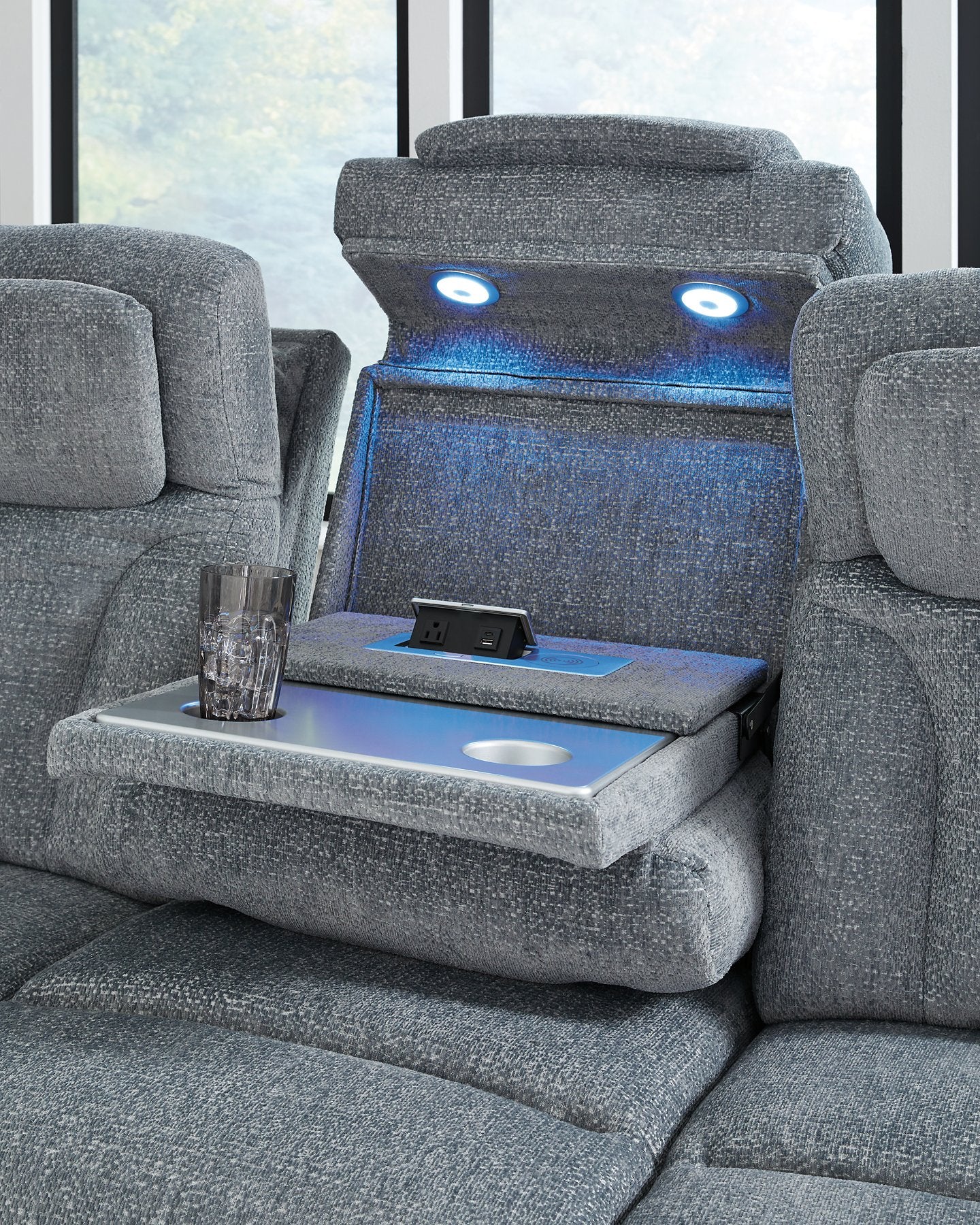 Studio Cave Power Reclining Sofa - Furniture 4 Less Outlet (Salinas,CA)