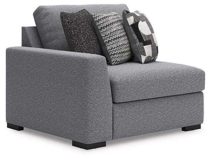 Bealton Sectional - Furniture 4 Less Outlet (Salinas,CA)