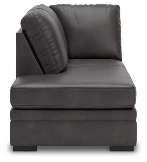 Lofton-Pike Sectional with Chaise - Furniture 4 Less Outlet (Salinas,CA)