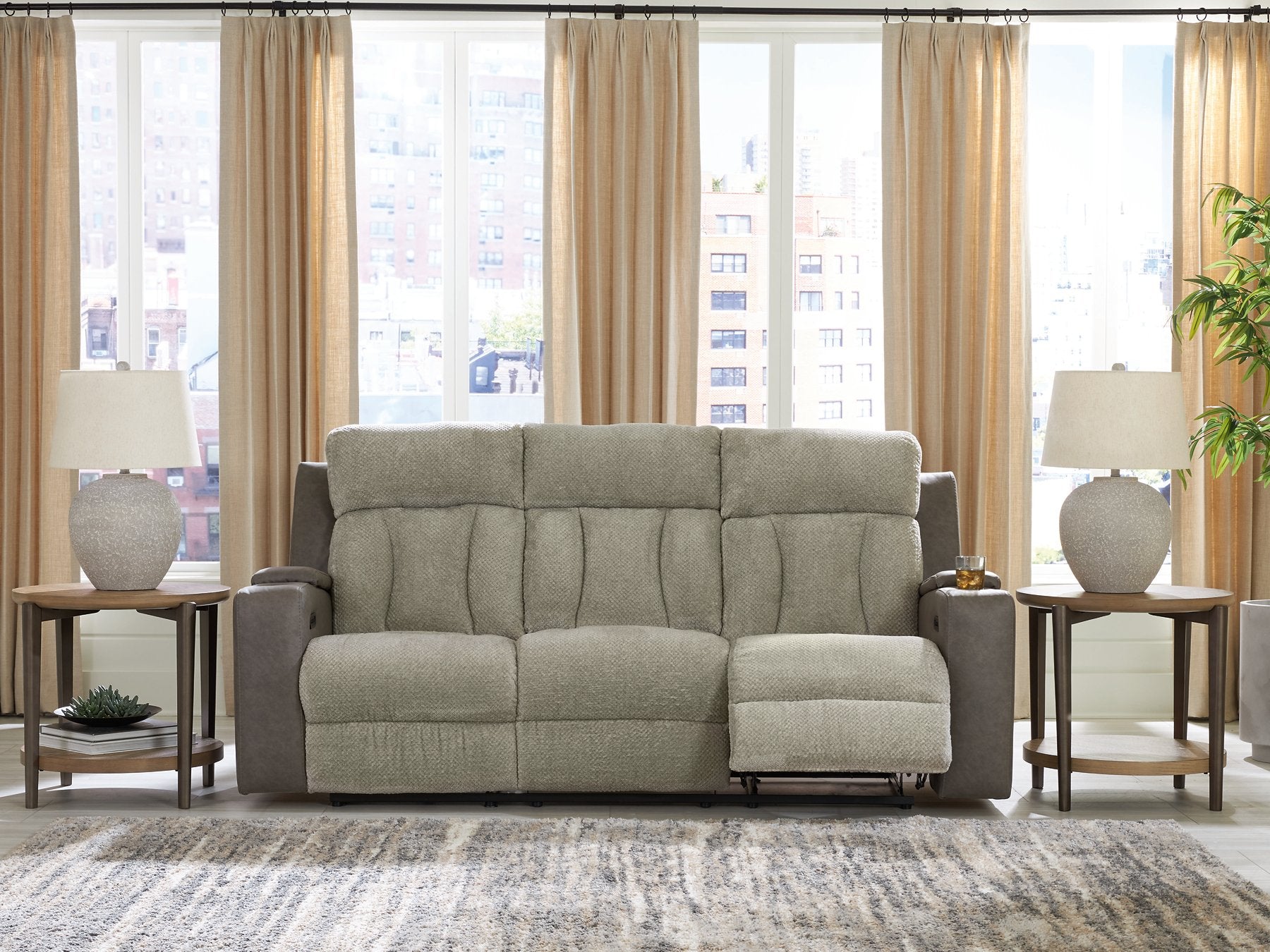WhipLash Power Reclining Sofa - Furniture 4 Less Outlet (Salinas,CA)