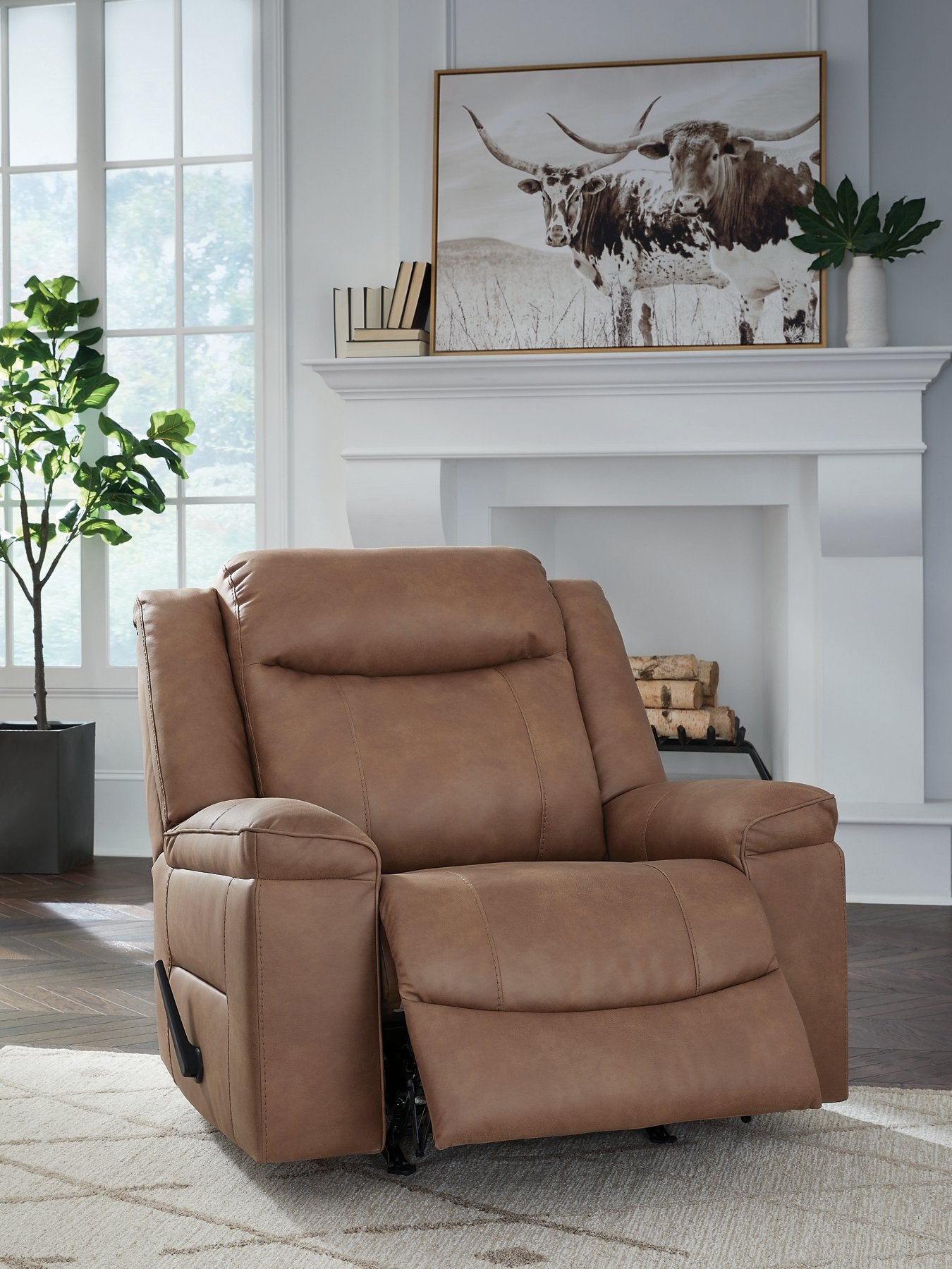 Status Check Recliner - Furniture 4 Less Outlet (Salinas,CA)