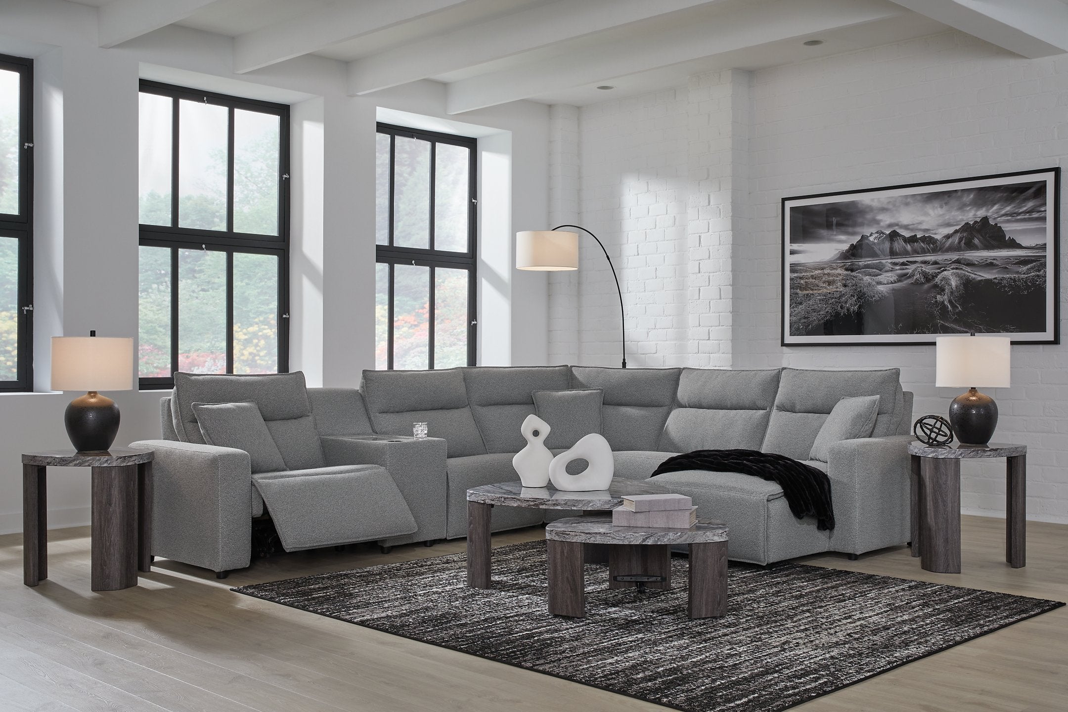 Modmax Power Reclining Sectional with Chaise - Furniture 4 Less Outlet (Salinas,CA)