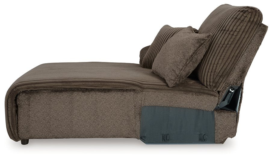 Top Tier Reclining Sectional with Chaise - Furniture 4 Less Outlet (Salinas,CA)