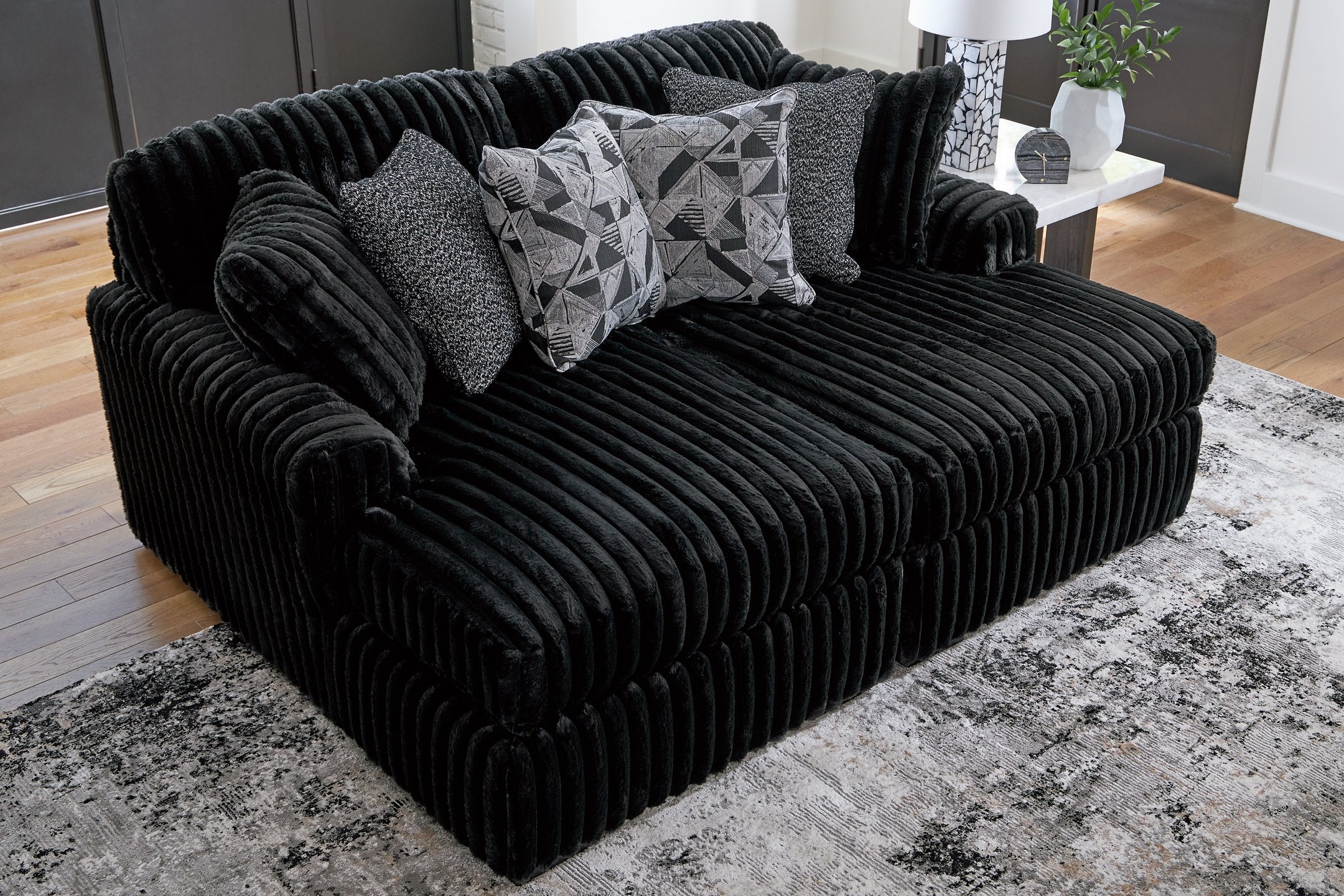 Midnight-Madness Super Chaise - Furniture 4 Less Outlet (Salinas,CA)