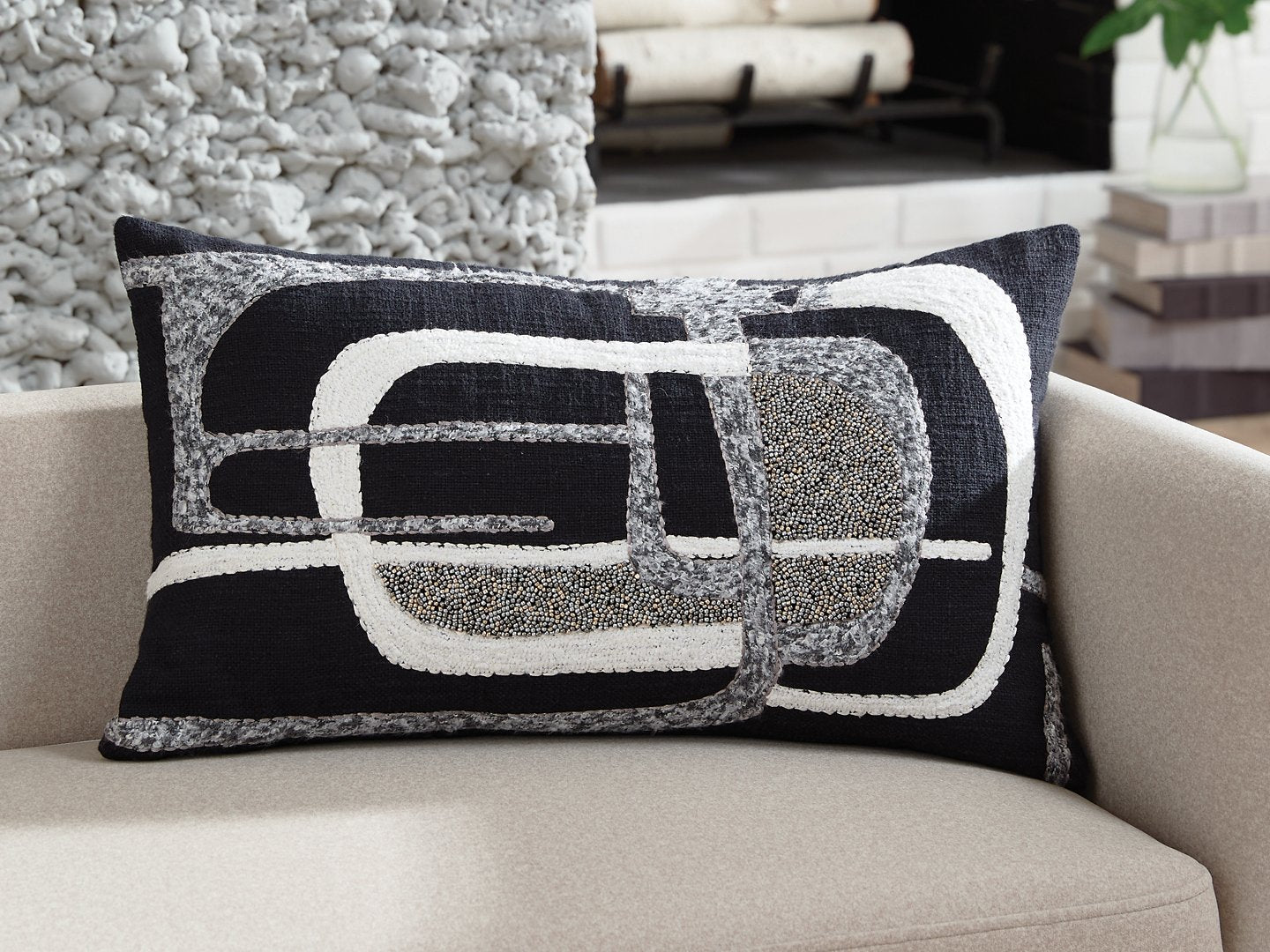 Gavrileigh Pillow (Set of 4) - Furniture 4 Less Outlet (Salinas,CA)