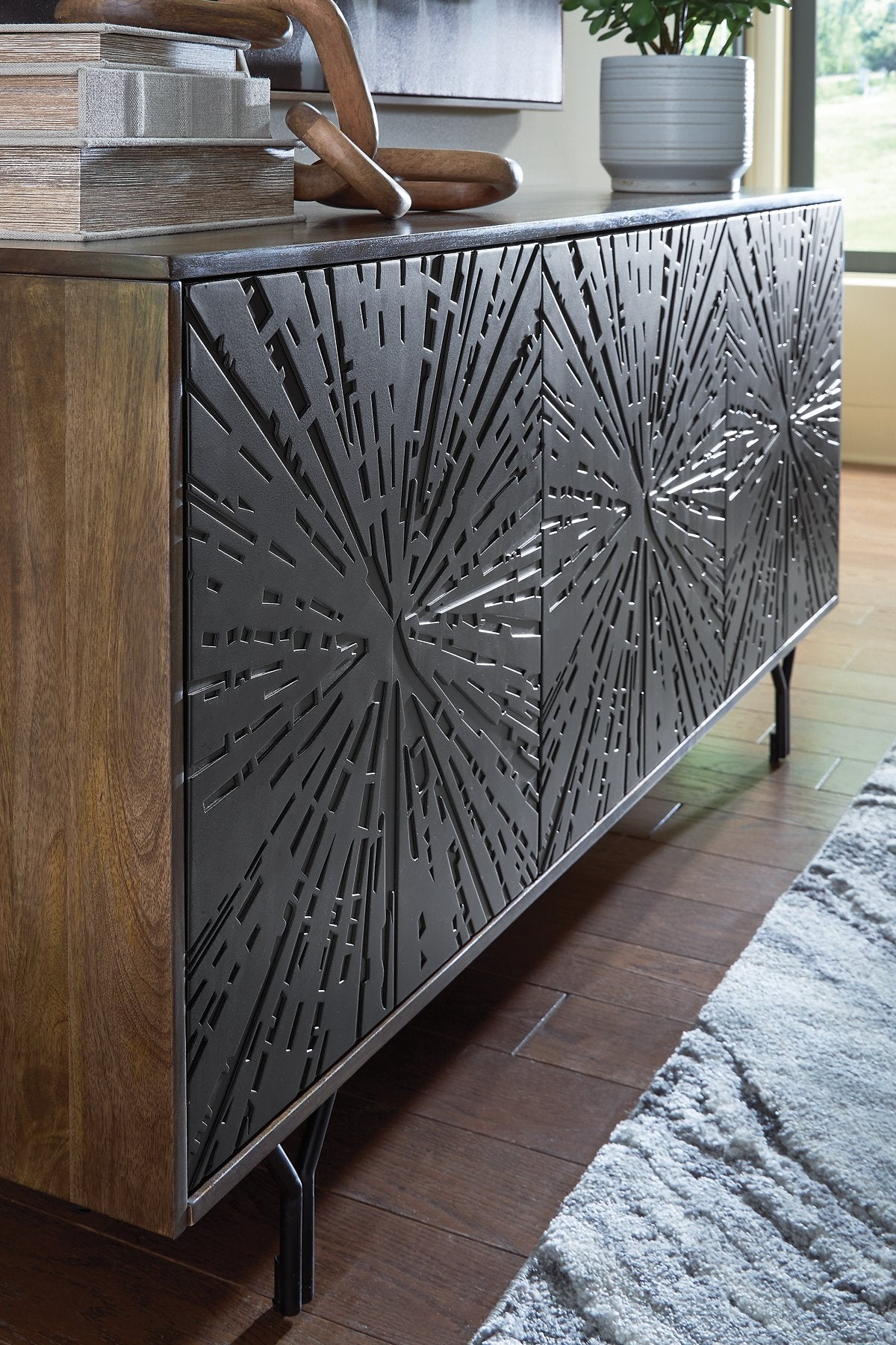 Lavinmont Accent Cabinet - Furniture 4 Less Outlet (Salinas,CA)