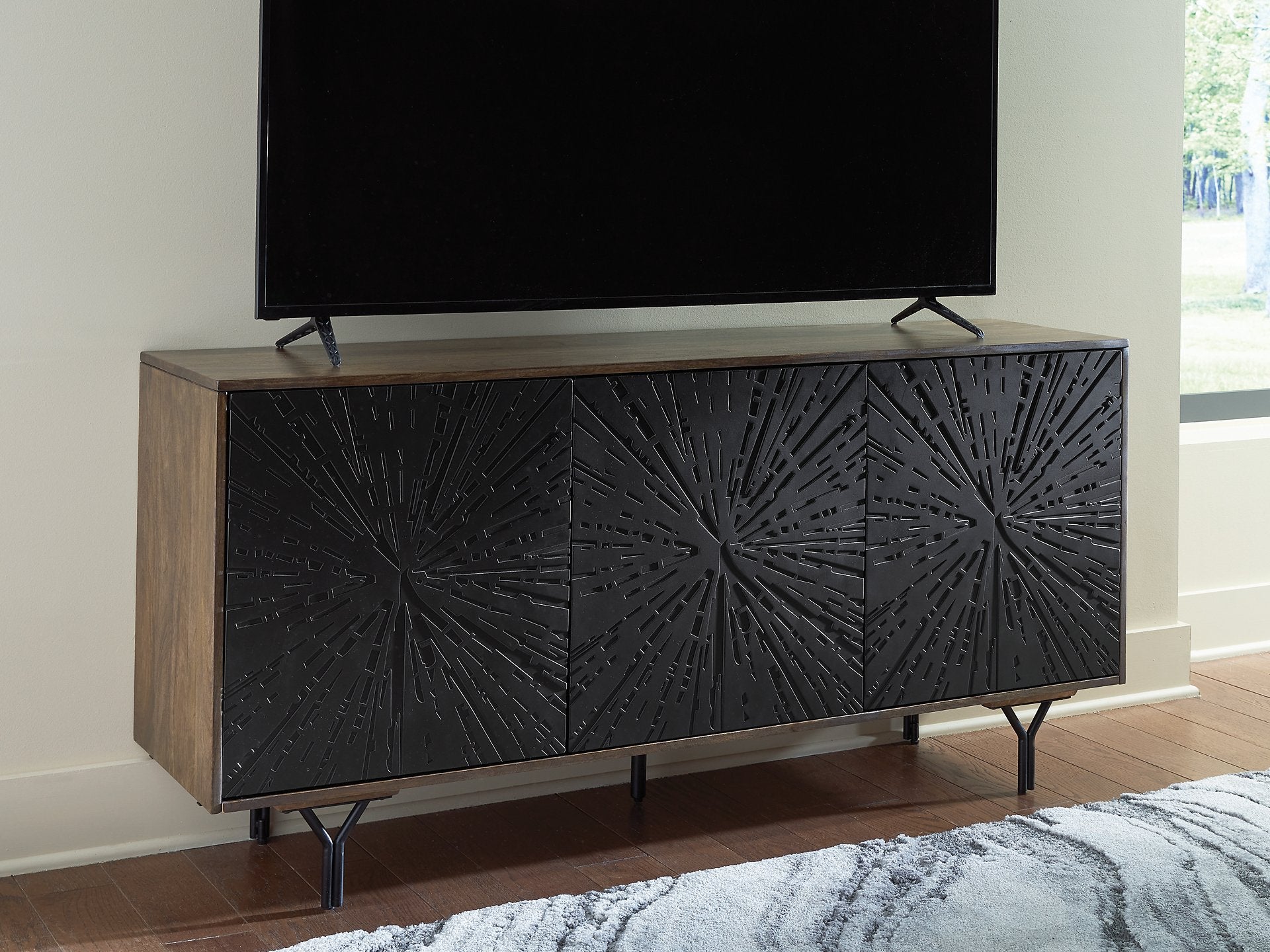 Lavinmont Accent Cabinet - Furniture 4 Less Outlet (Salinas,CA)