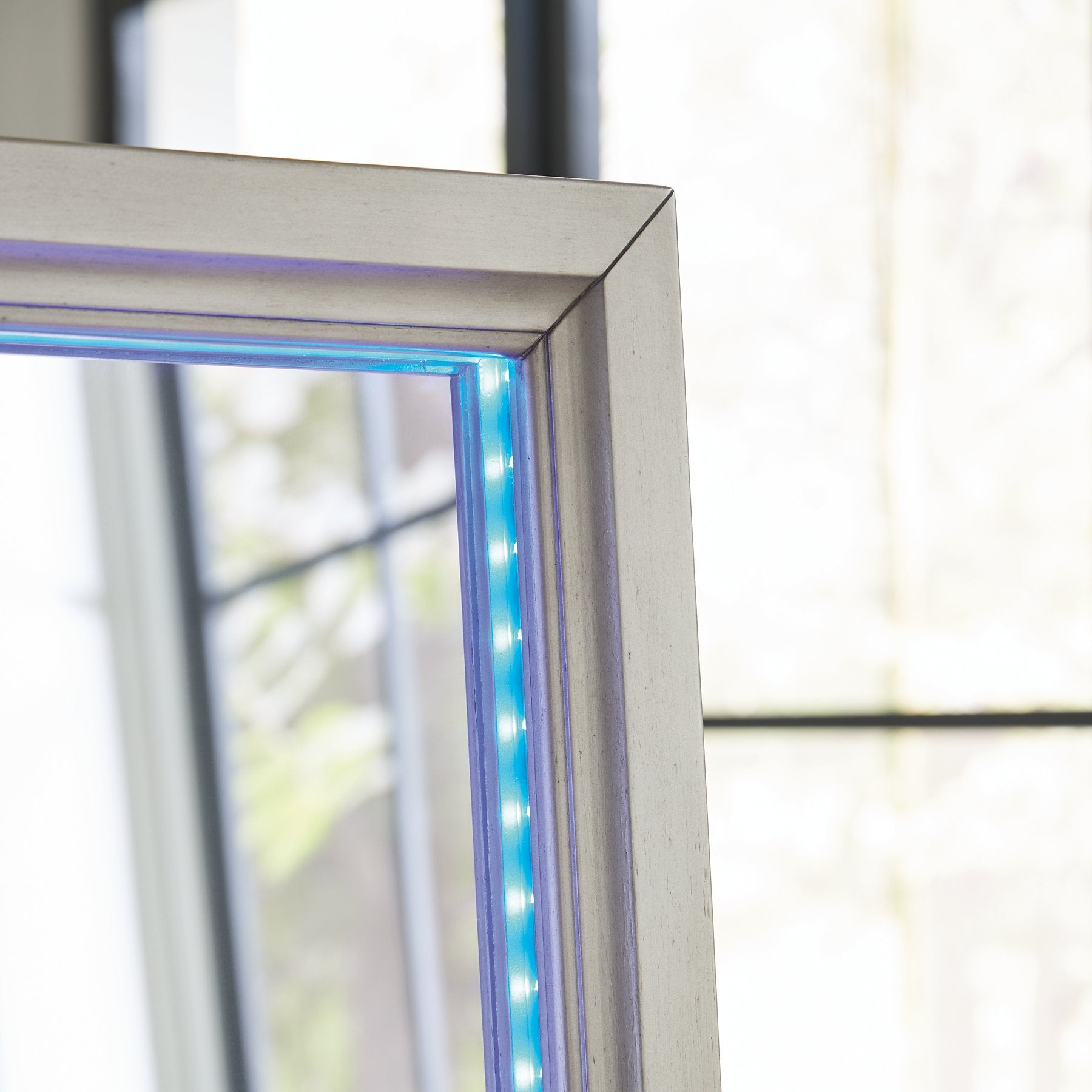 Evesen Floor Standing Mirror/Storage - Furniture 4 Less Outlet (Salinas,CA)