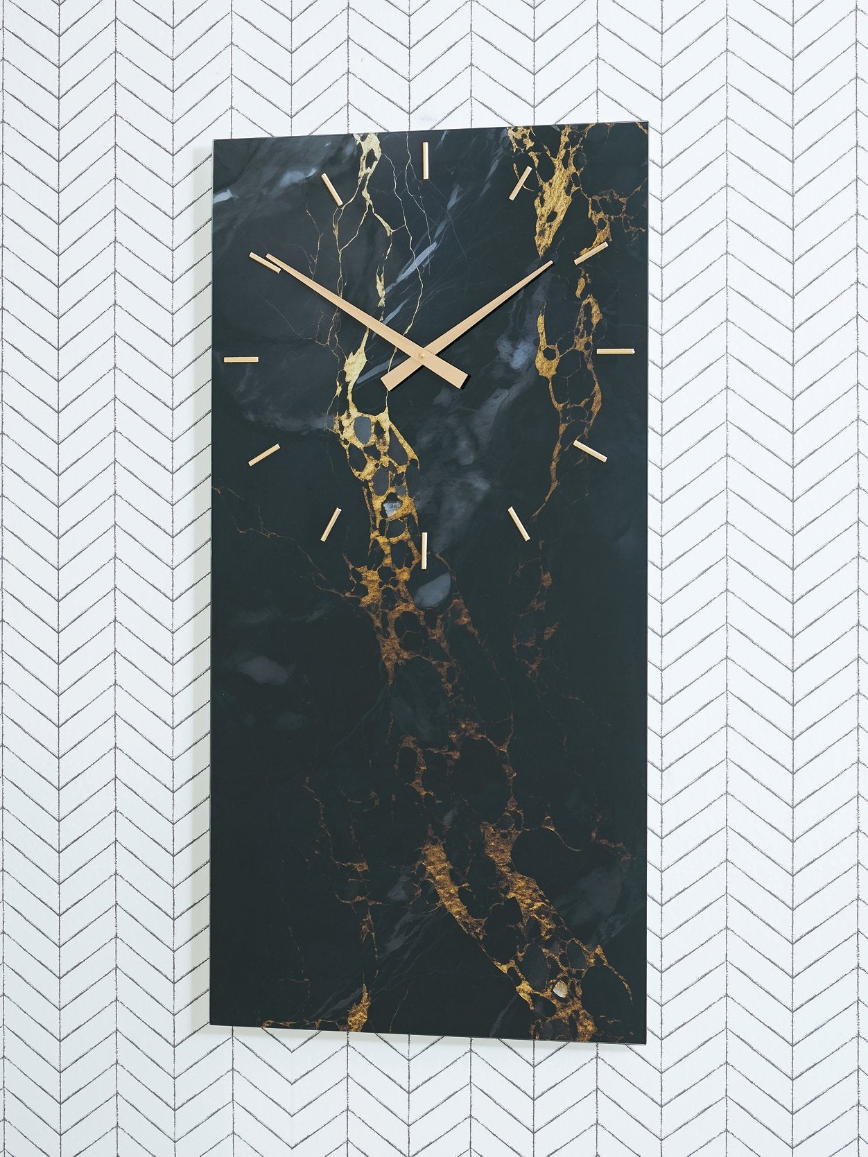Teague Wall Clock - Furniture 4 Less Outlet (Salinas,CA)