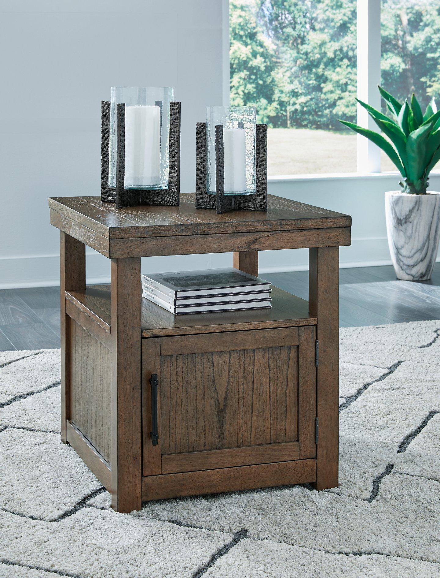 Boardernest End Table - Furniture 4 Less Outlet (Salinas,CA)