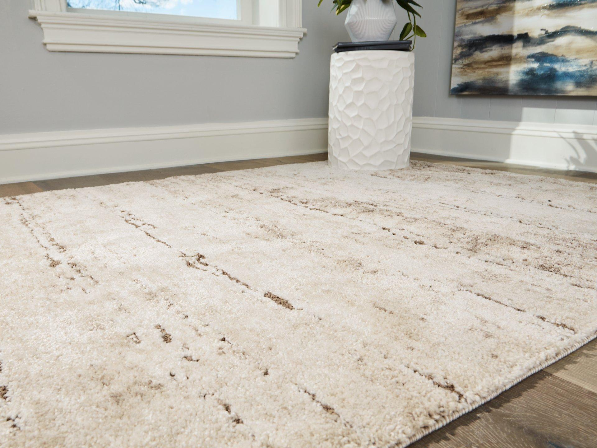 Kasney Medium Rug