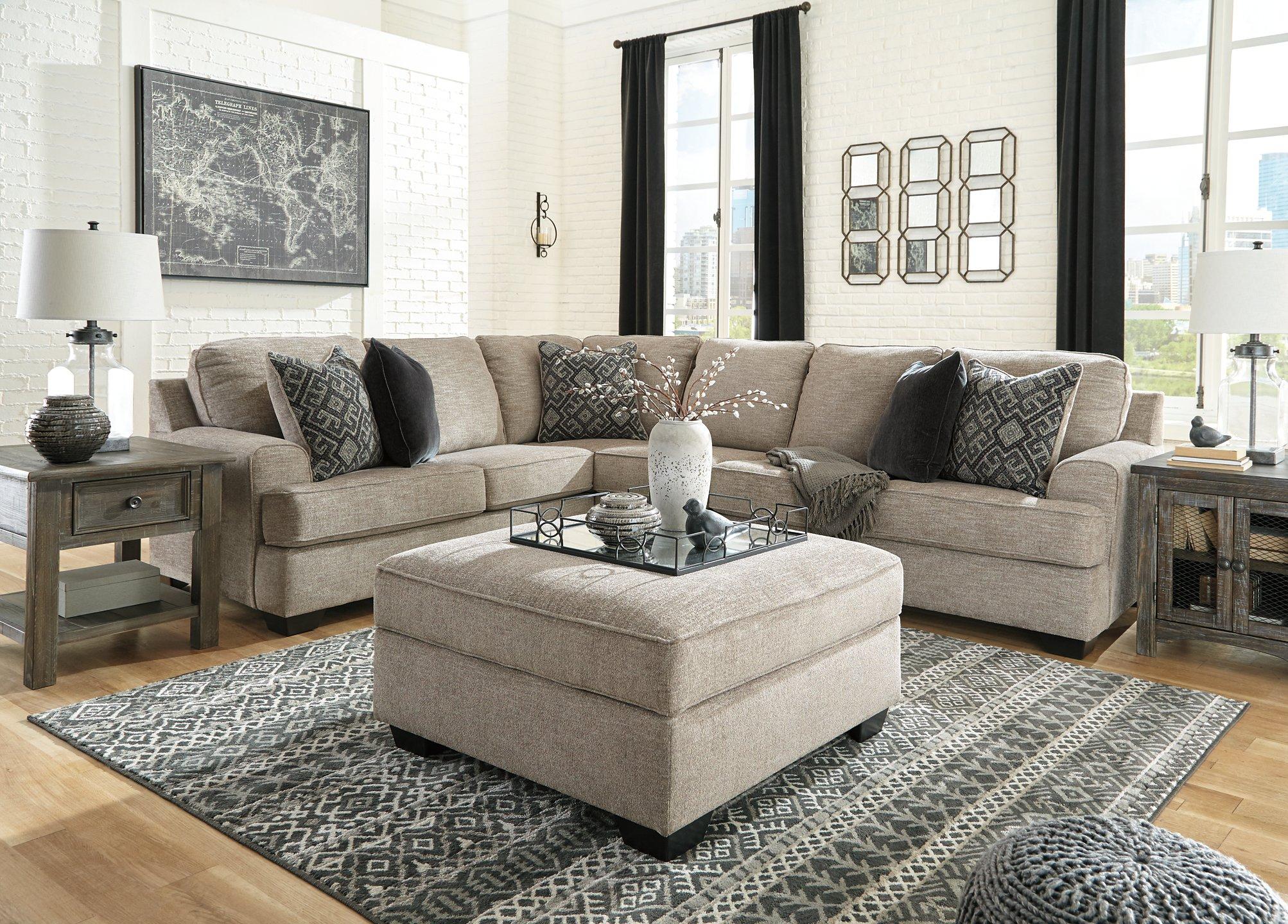 Bovarian Sectional - Furniture 4 Less Outlet (Salinas,CA)