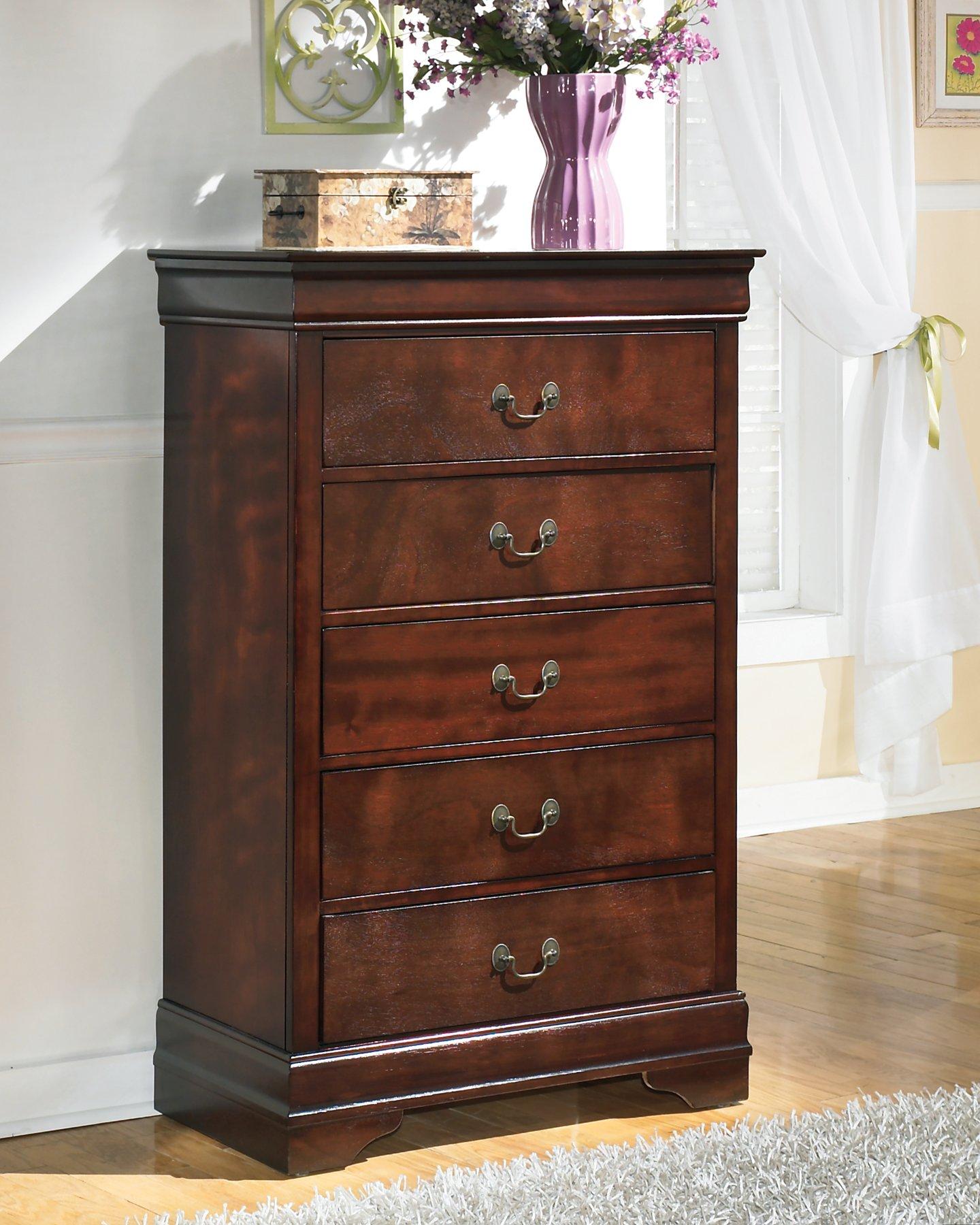 Alisdair Chest of Drawers - Furniture 4 Less Outlet (Salinas,CA)