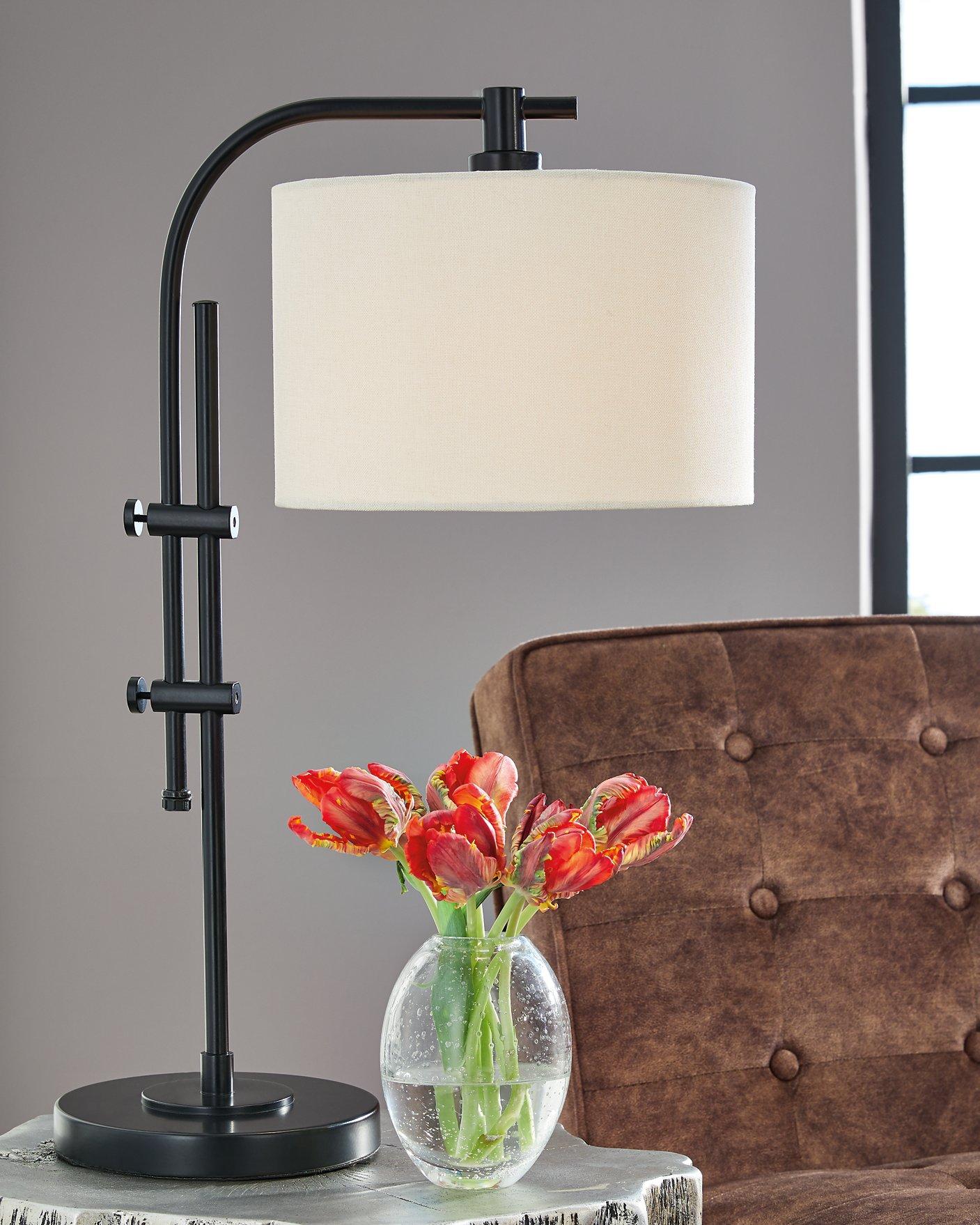 Baronvale Lamp Set - Furniture 4 Less Outlet (Salinas,CA)