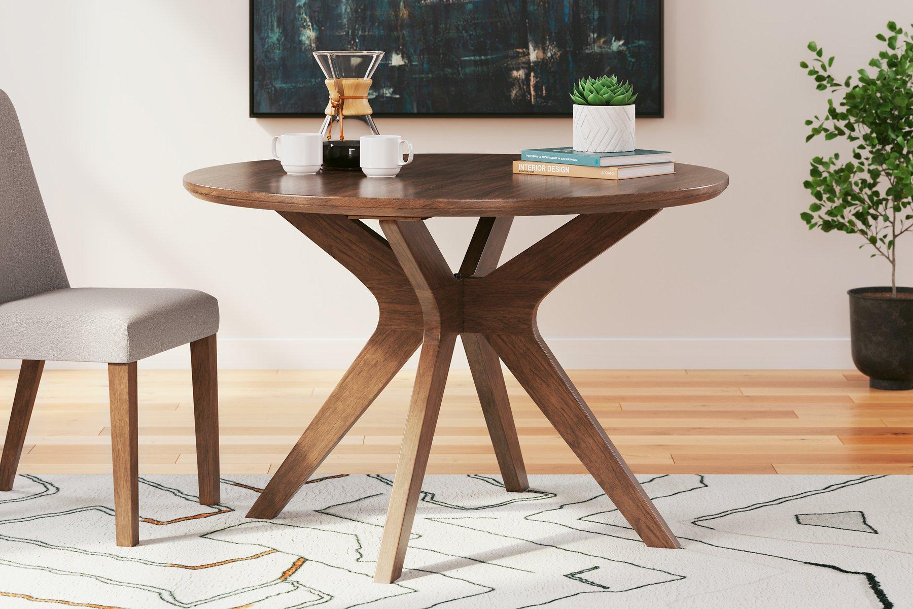 Lyncott Dining Room Set - Furniture 4 Less Outlet (Salinas,CA)