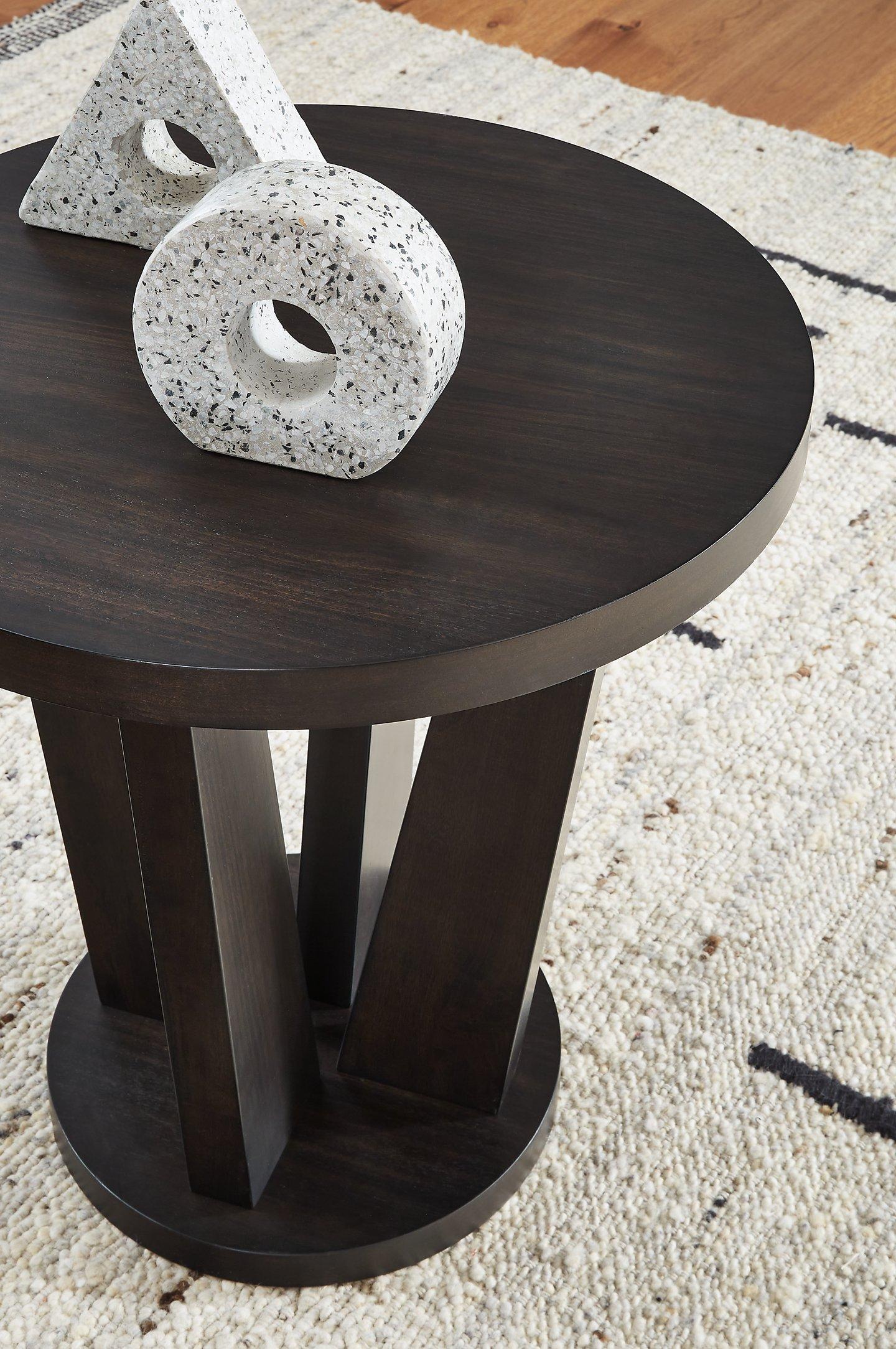 Chasinfield Occasional Table Set - Furniture 4 Less Outlet (Salinas,CA)