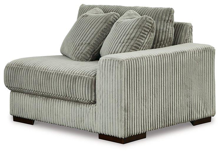 Lindyn Sectional - Furniture 4 Less Outlet (Salinas,CA)