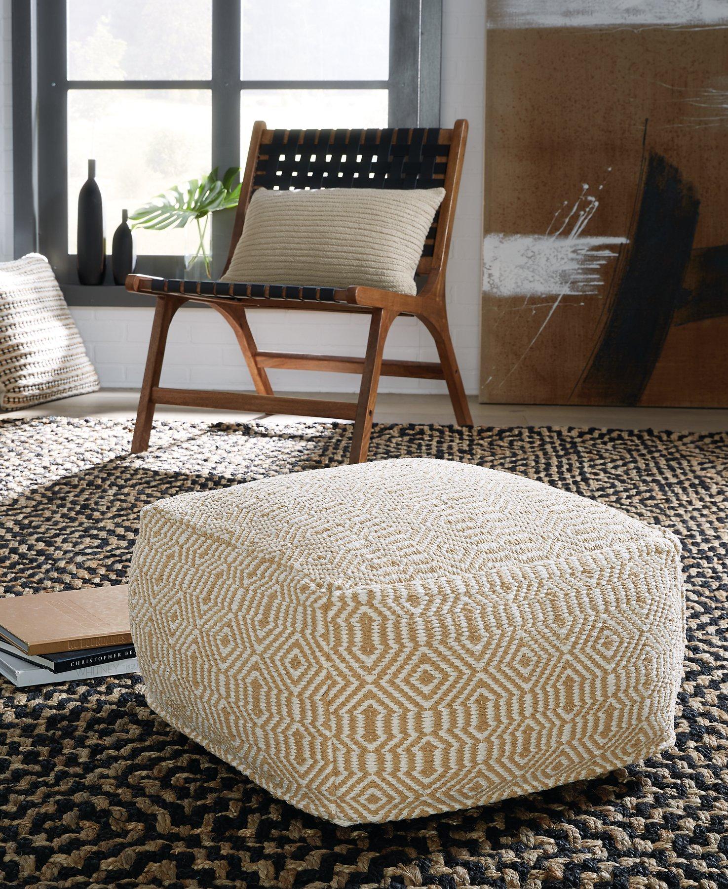 Adamont Pouf - Furniture 4 Less Outlet (Salinas,CA)