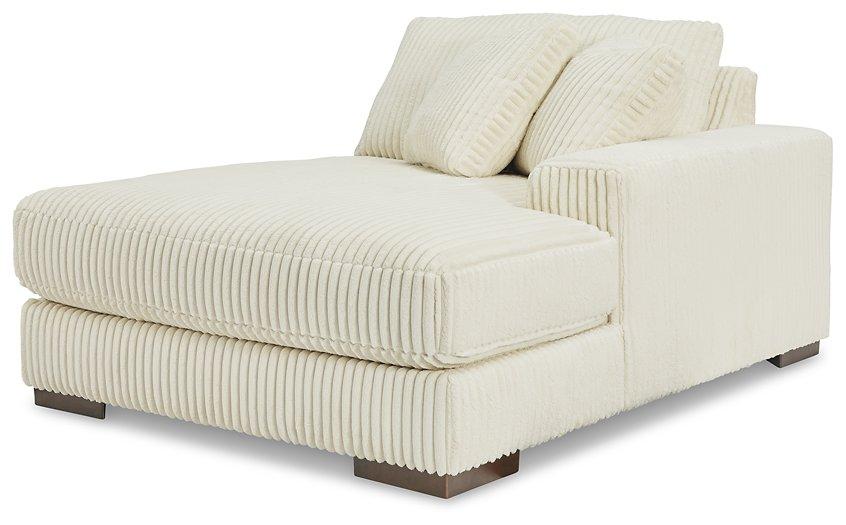 Lindyn Sectional with Chaise - Furniture 4 Less Outlet (Salinas,CA)