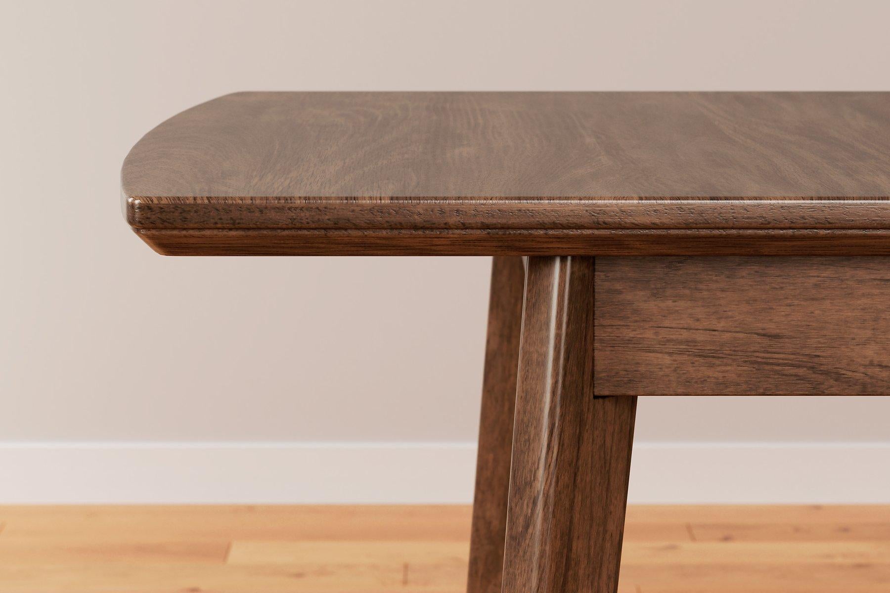 Lyncott Dining Room Set - Furniture 4 Less Outlet (Salinas,CA)
