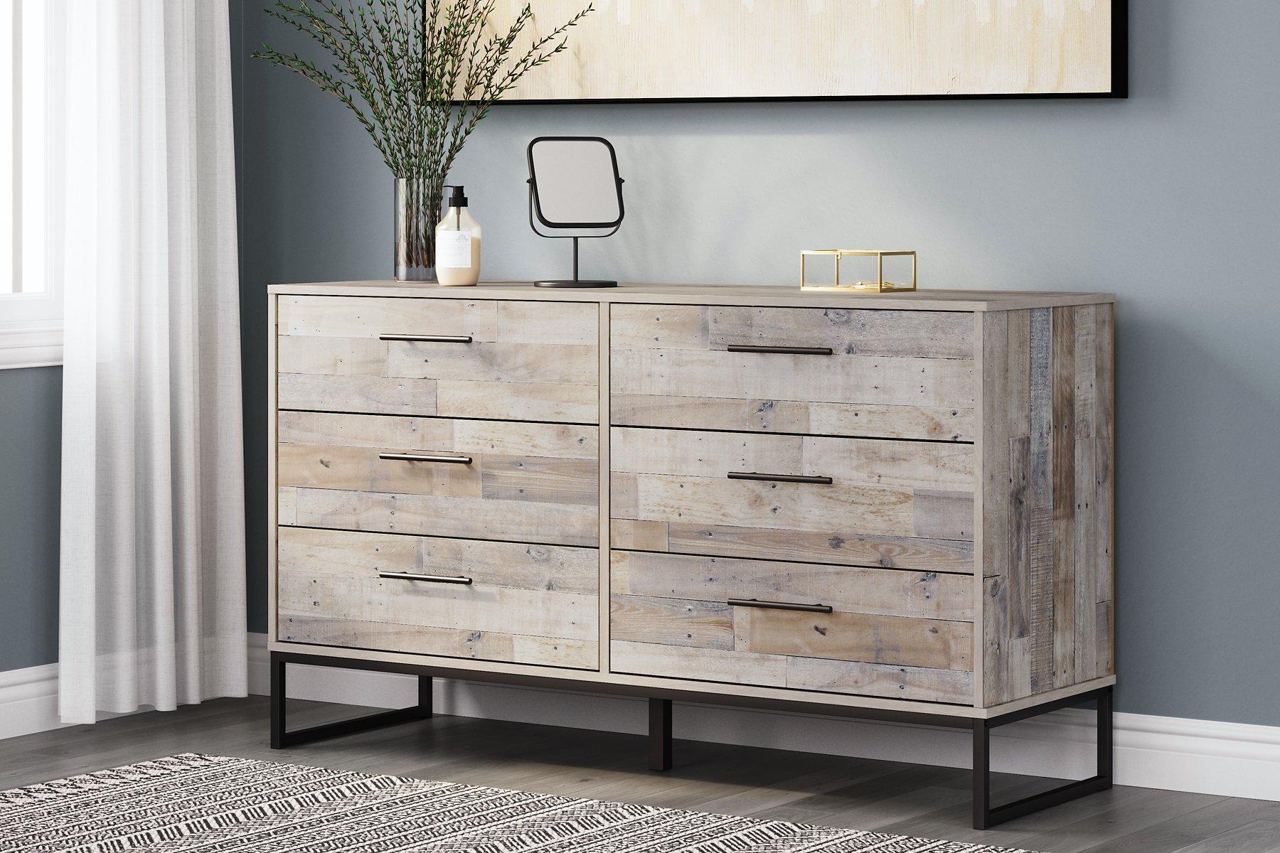 Neilsville Dresser - Furniture 4 Less Outlet (Salinas,CA)