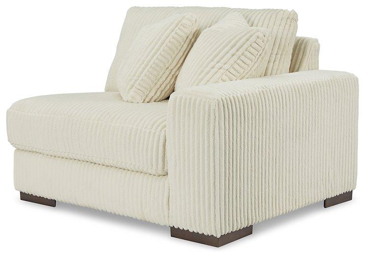 Lindyn Sectional with Chaise - Furniture 4 Less Outlet (Salinas,CA)