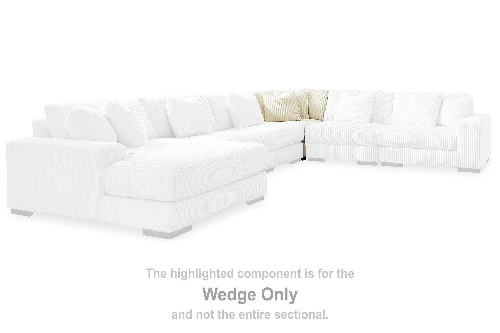 Lindyn Sectional with Chaise - Furniture 4 Less Outlet (Salinas,CA)