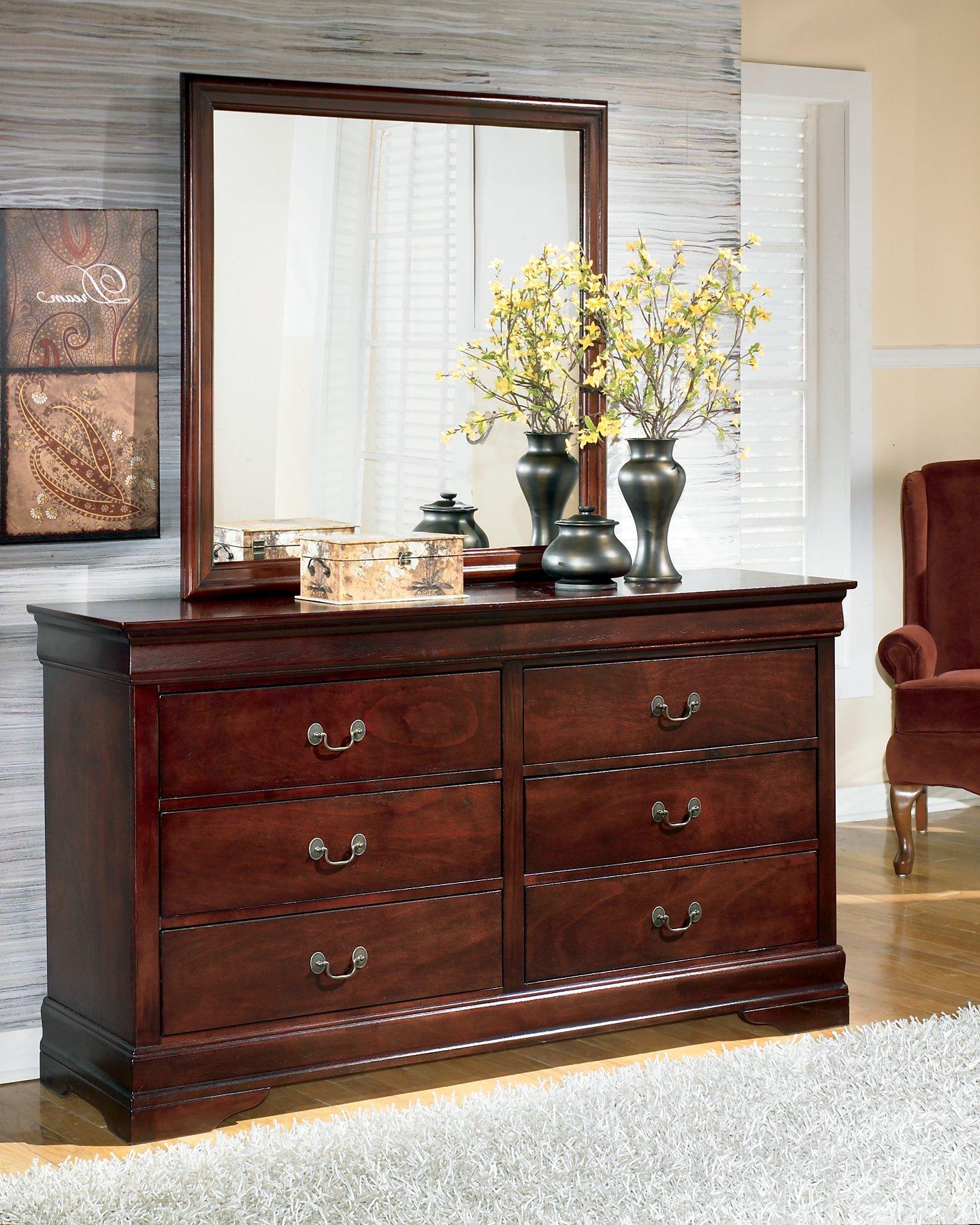 Alisdair Dresser and Mirror - Furniture 4 Less Outlet (Salinas,CA)