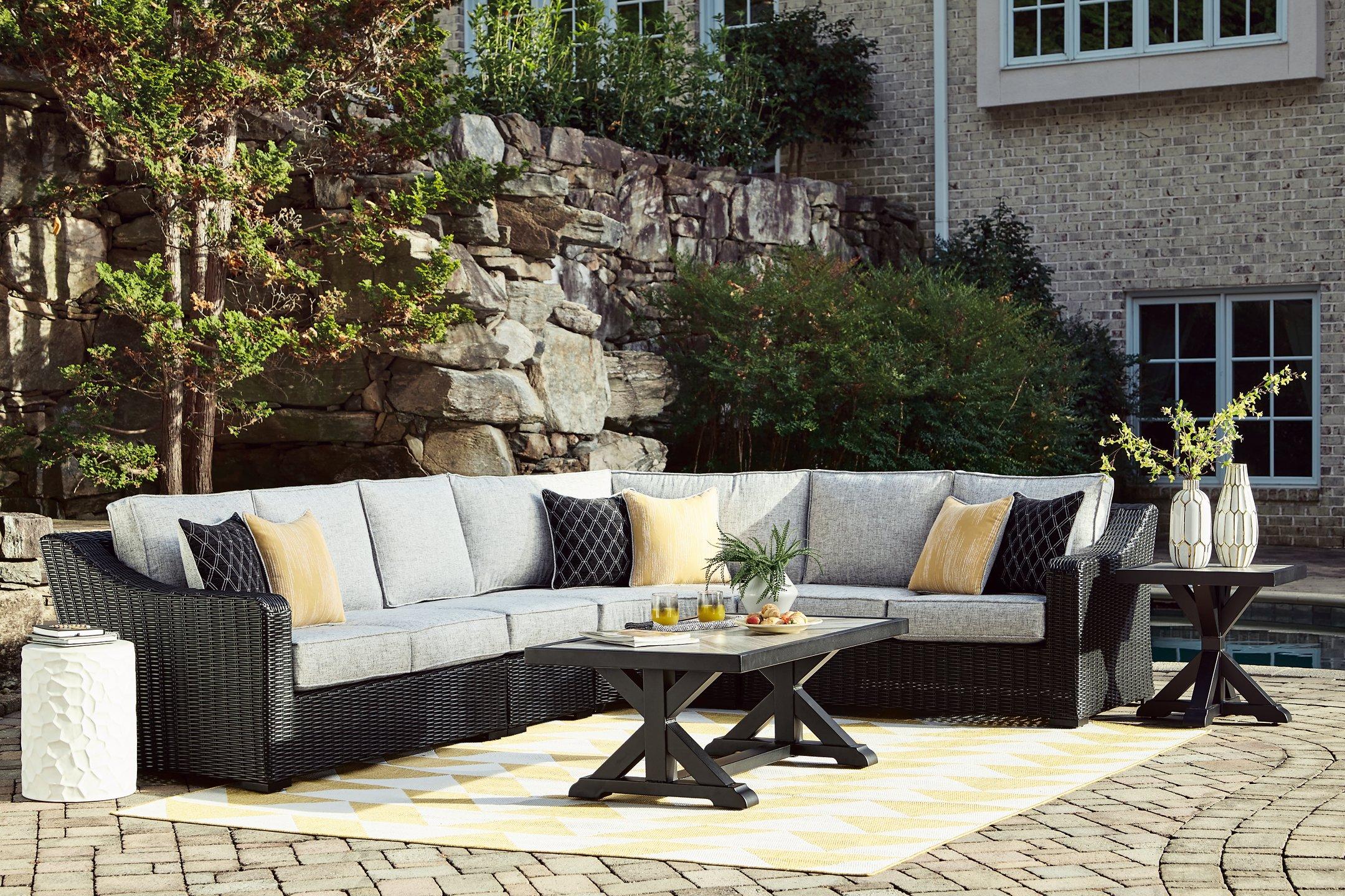 Beachcroft Outdoor Sectional - Furniture 4 Less Outlet (Salinas,CA)
