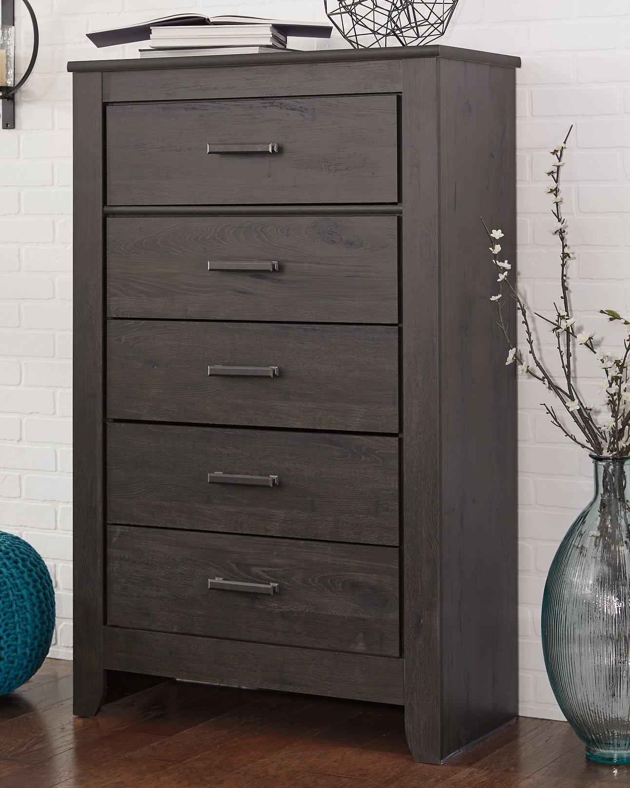 Brinxton Chest of Drawers - Furniture 4 Less Outlet (Salinas,CA)