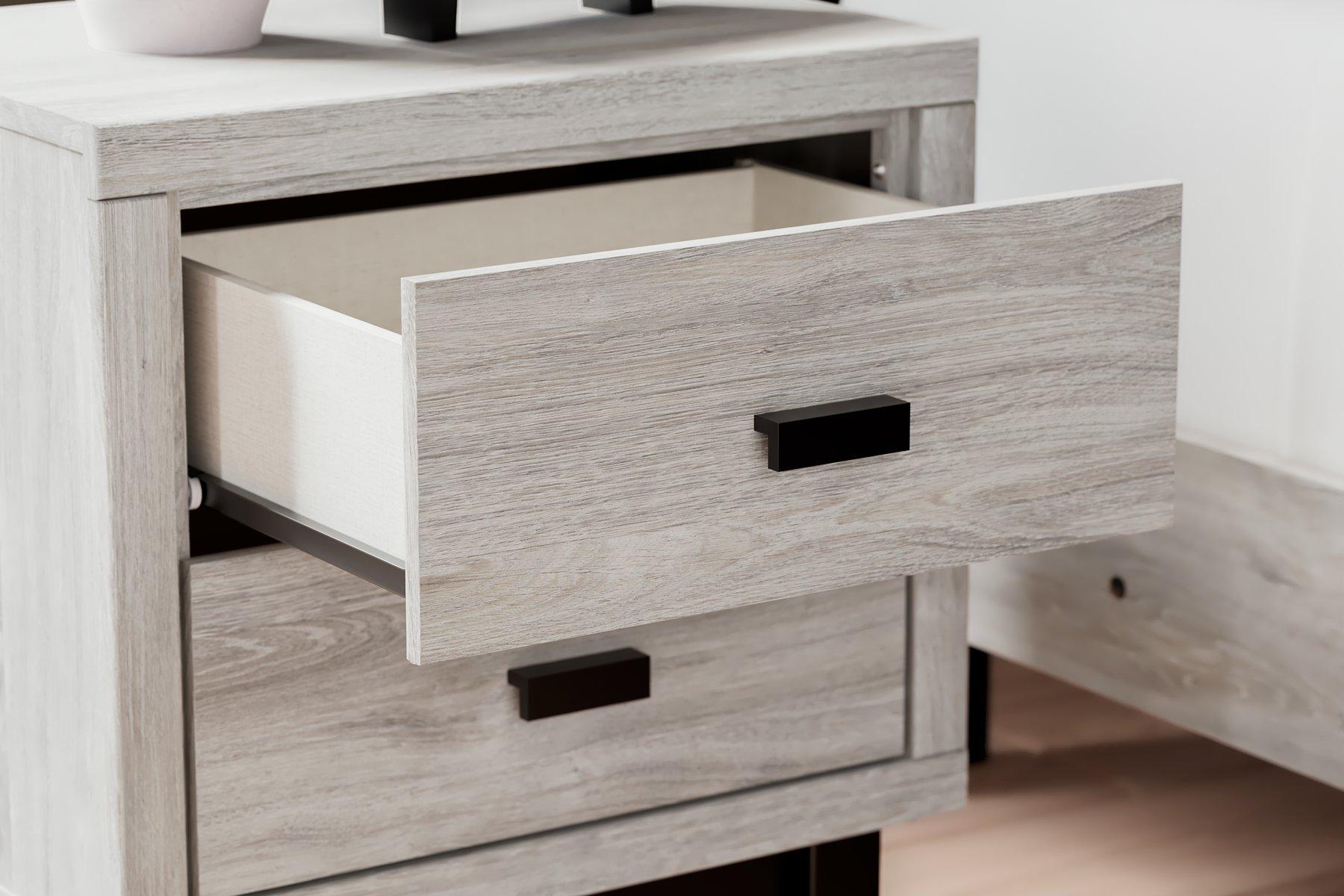 Vessalli Bedroom Set - Furniture 4 Less Outlet (Salinas,CA)